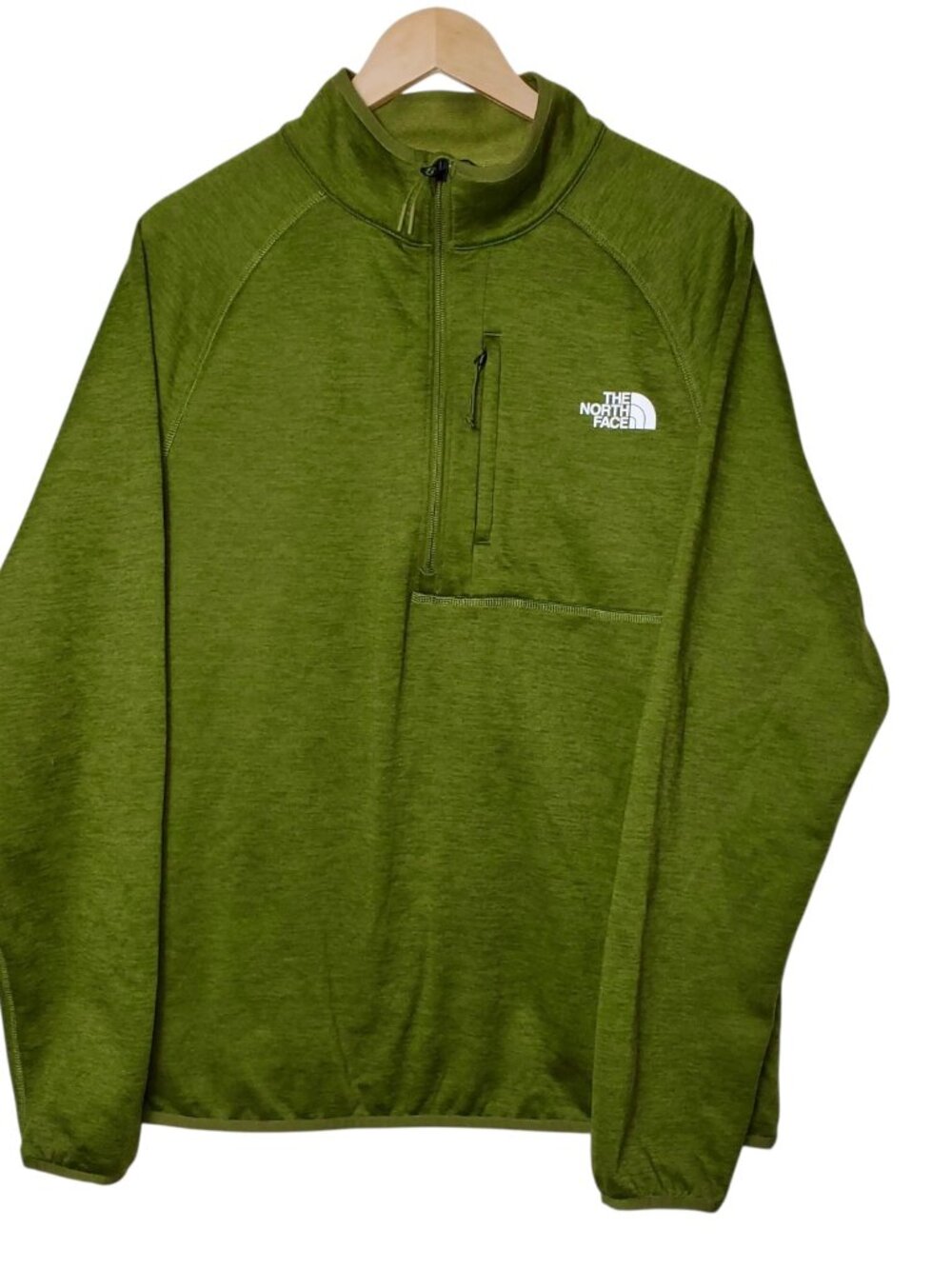 North Face Men's Canyonlands Green 1/2-Zip Lightweight Pullover, Size L